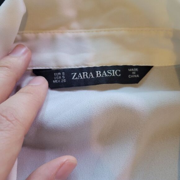 Zara White Ivory Button Down Shirt Blouse Top Long Sleeves Size Small - Picture 4 of 9